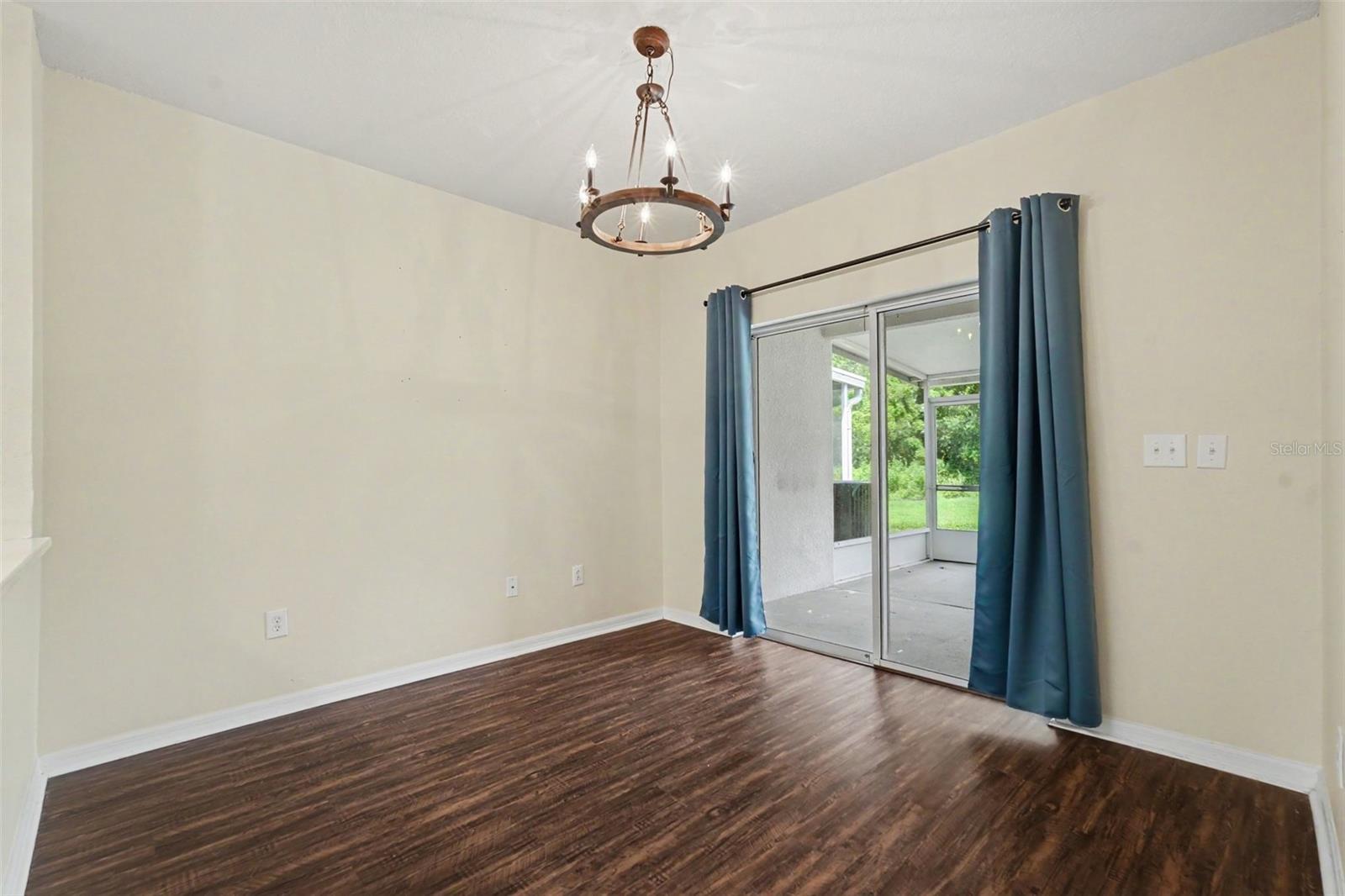 30153 Barnaby Ln Property Photo 11