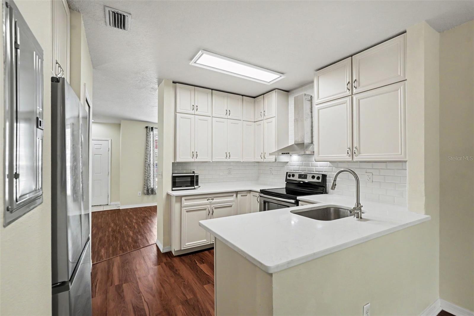 30153 Barnaby Ln Property Photo 16