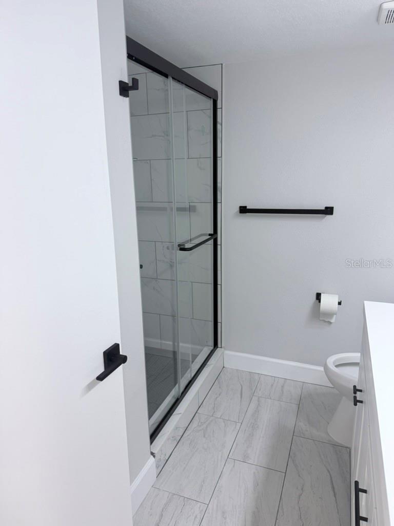 3300 Cove Cay Dr #2a Property Photo 6