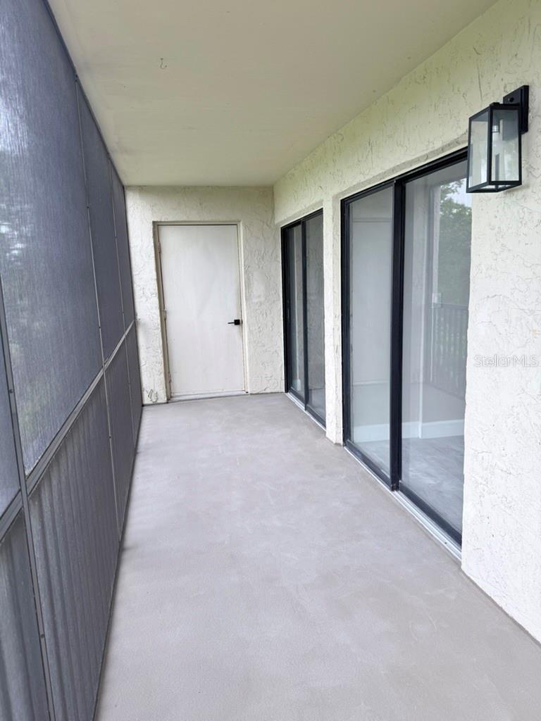 3300 Cove Cay Dr #2a Property Photo 8