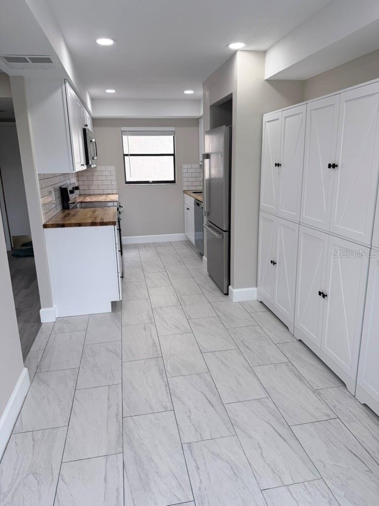 3300 Cove Cay Dr #2a Property Photo 16