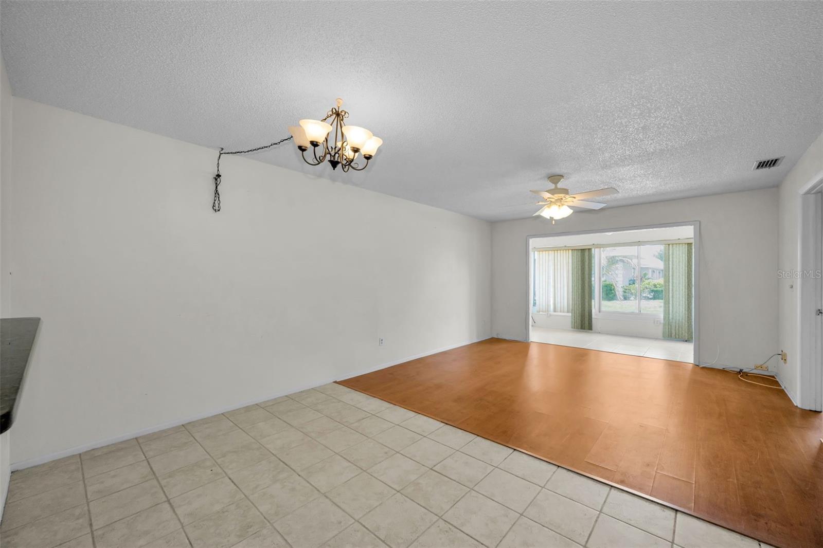 3819 Teeside Dr Property Photo 6