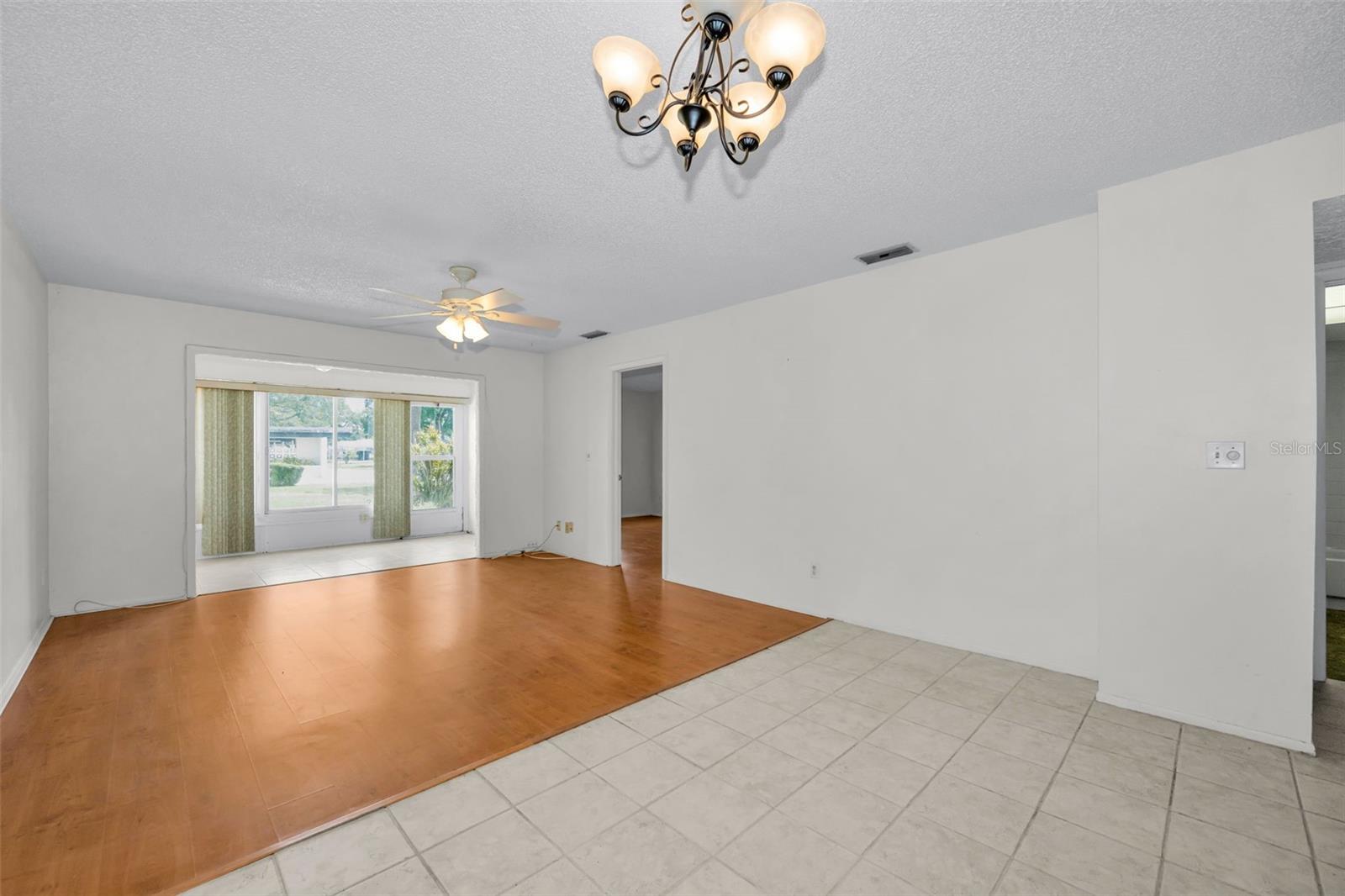 3819 Teeside Dr Property Photo 7