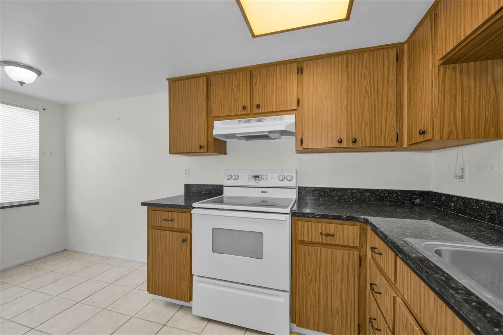 3819 Teeside Dr Property Photo 10