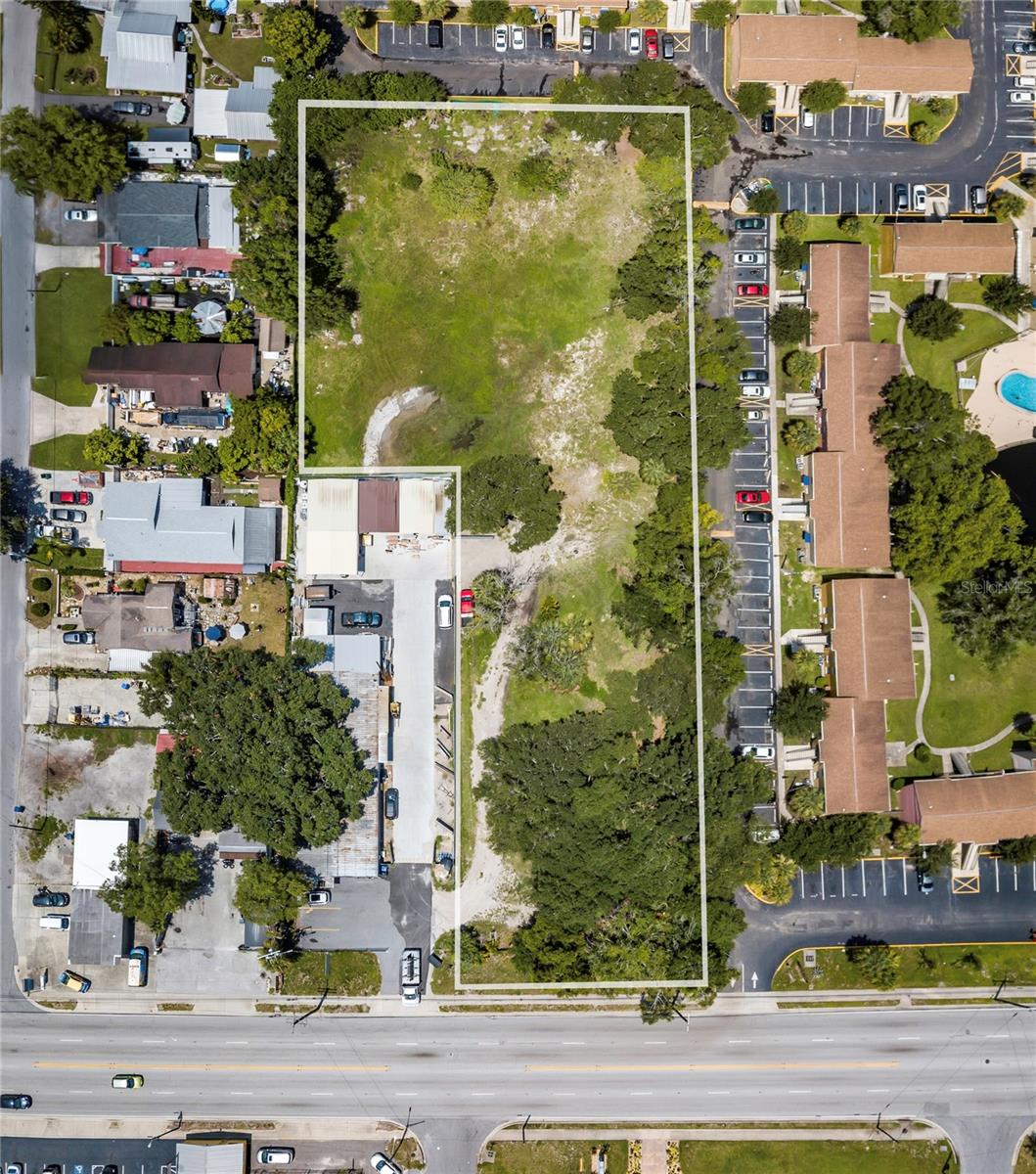 6010 N Armenia Ave Property Photo 1
