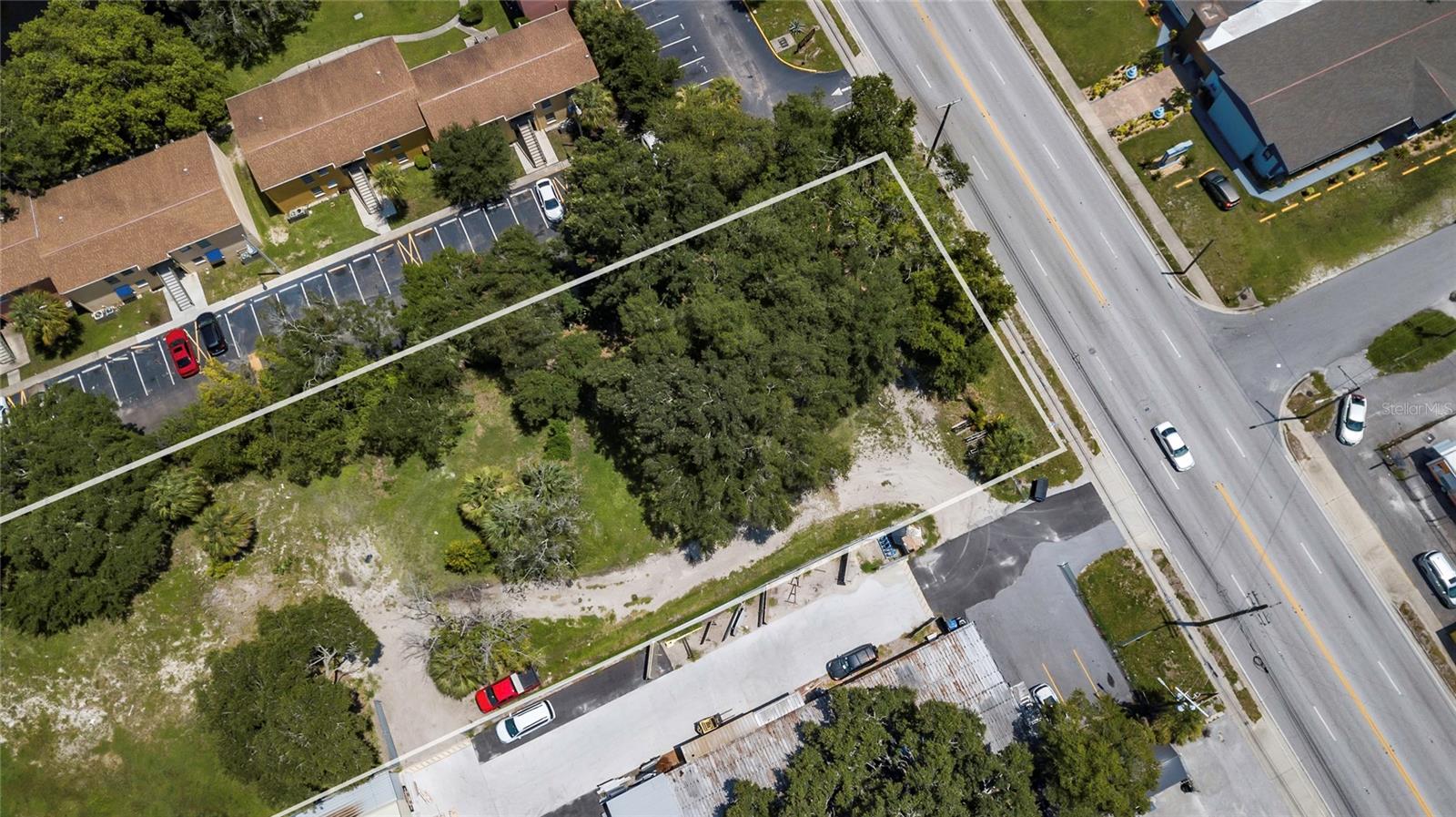 6010 N Armenia Ave Property Photo 5