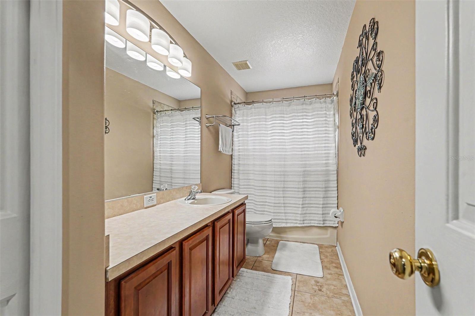 12915 Carlington Ln Property Photo 18