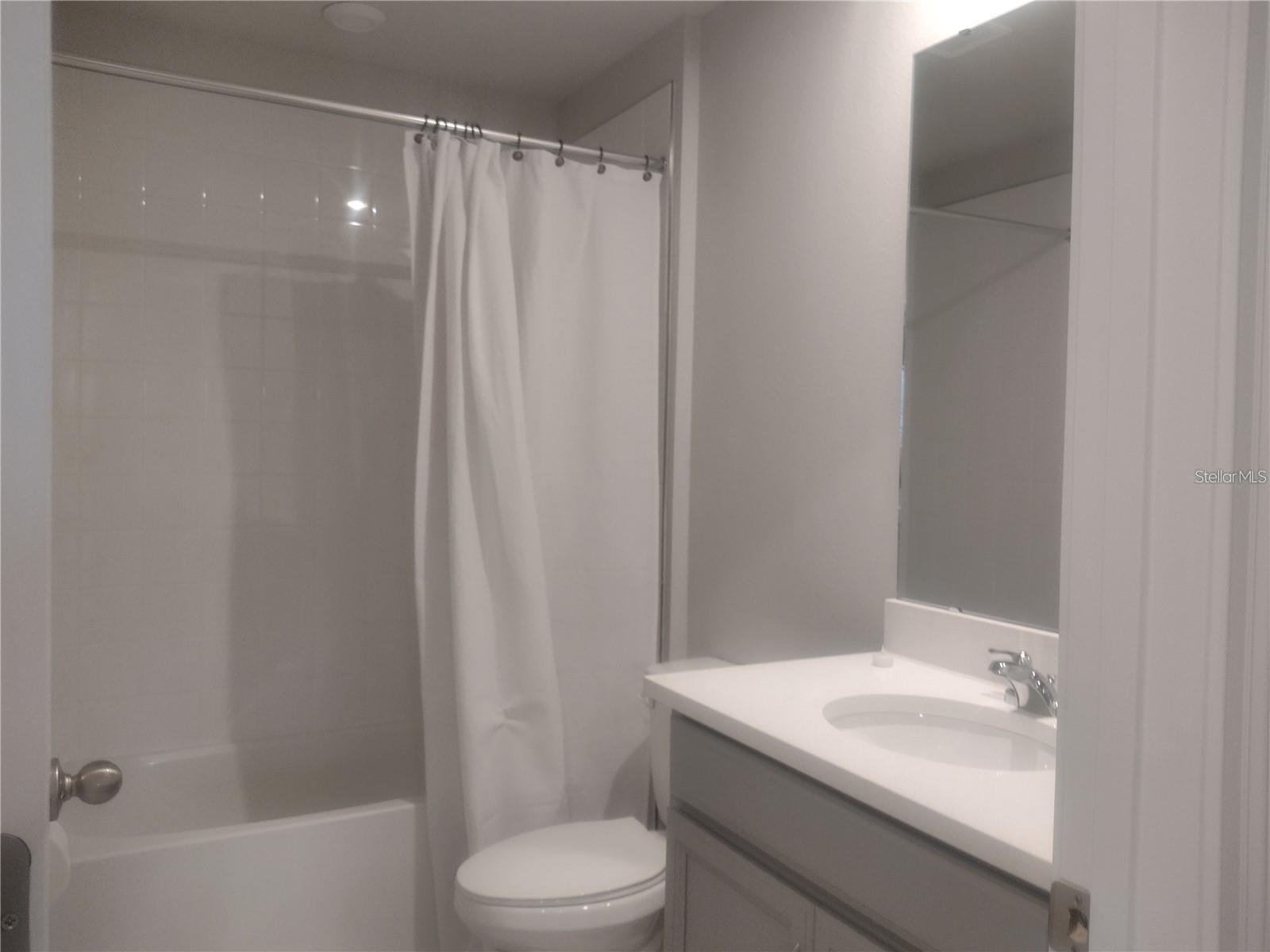 26010 Woven Wicker Bnd Property Photo 8