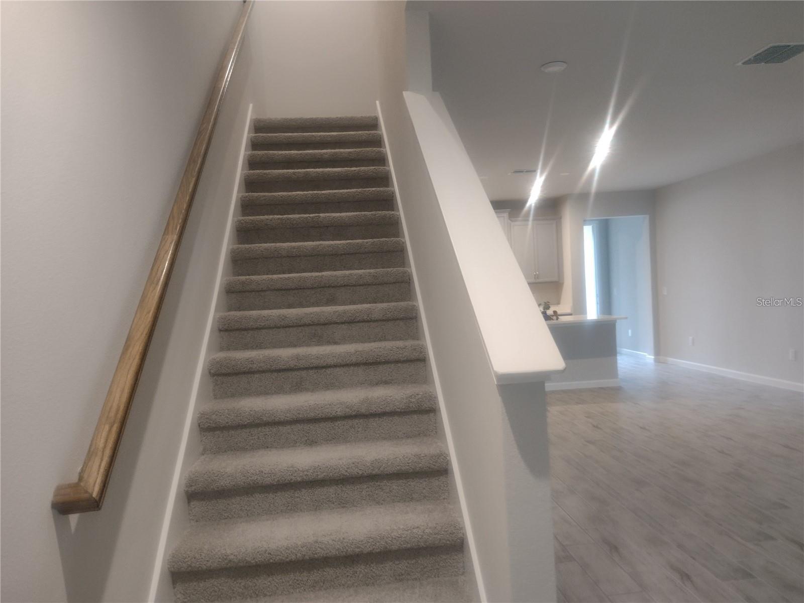 26010 Woven Wicker Bnd Property Photo 26
