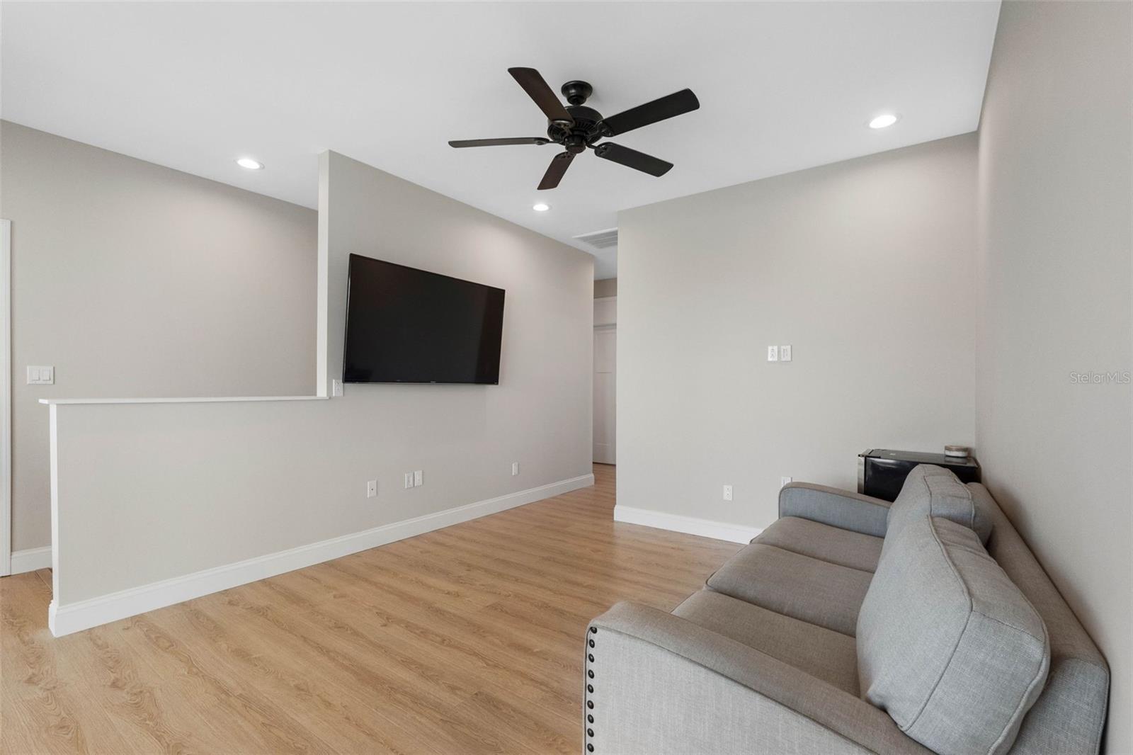 16025 Redington Dr Property Photo 31
