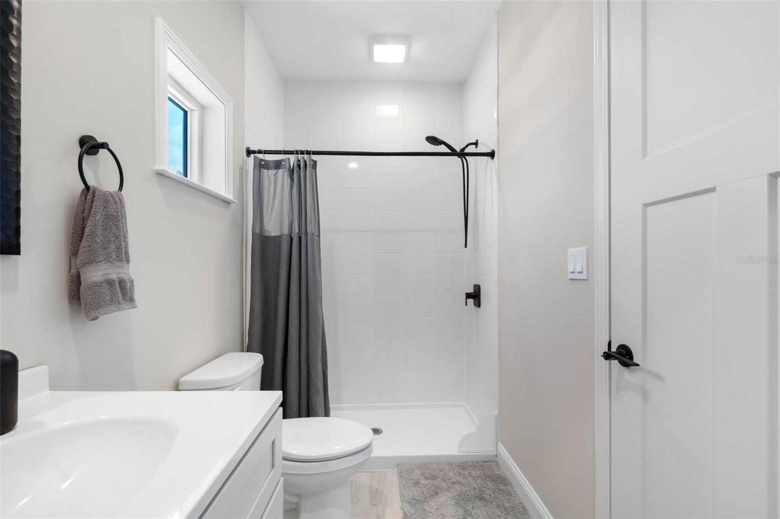 16025 Redington Dr Property Photo 42
