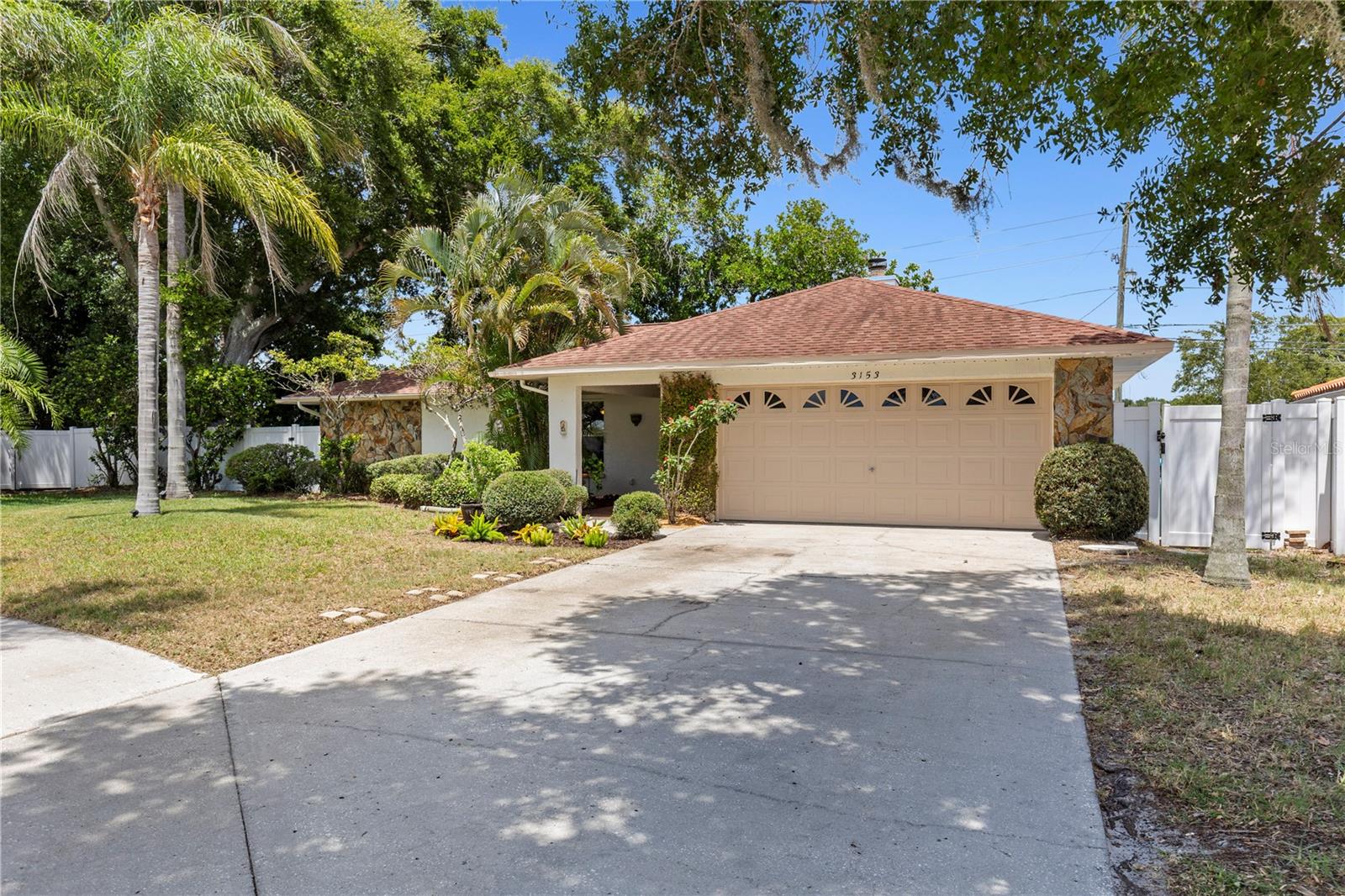 3153 Carlos Dr Property Photo 45