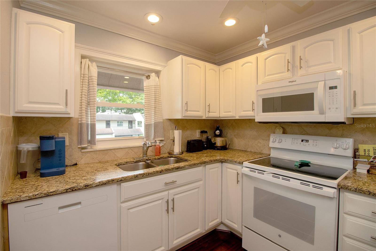 1100 E Bay Dr #104 Property Photo 8