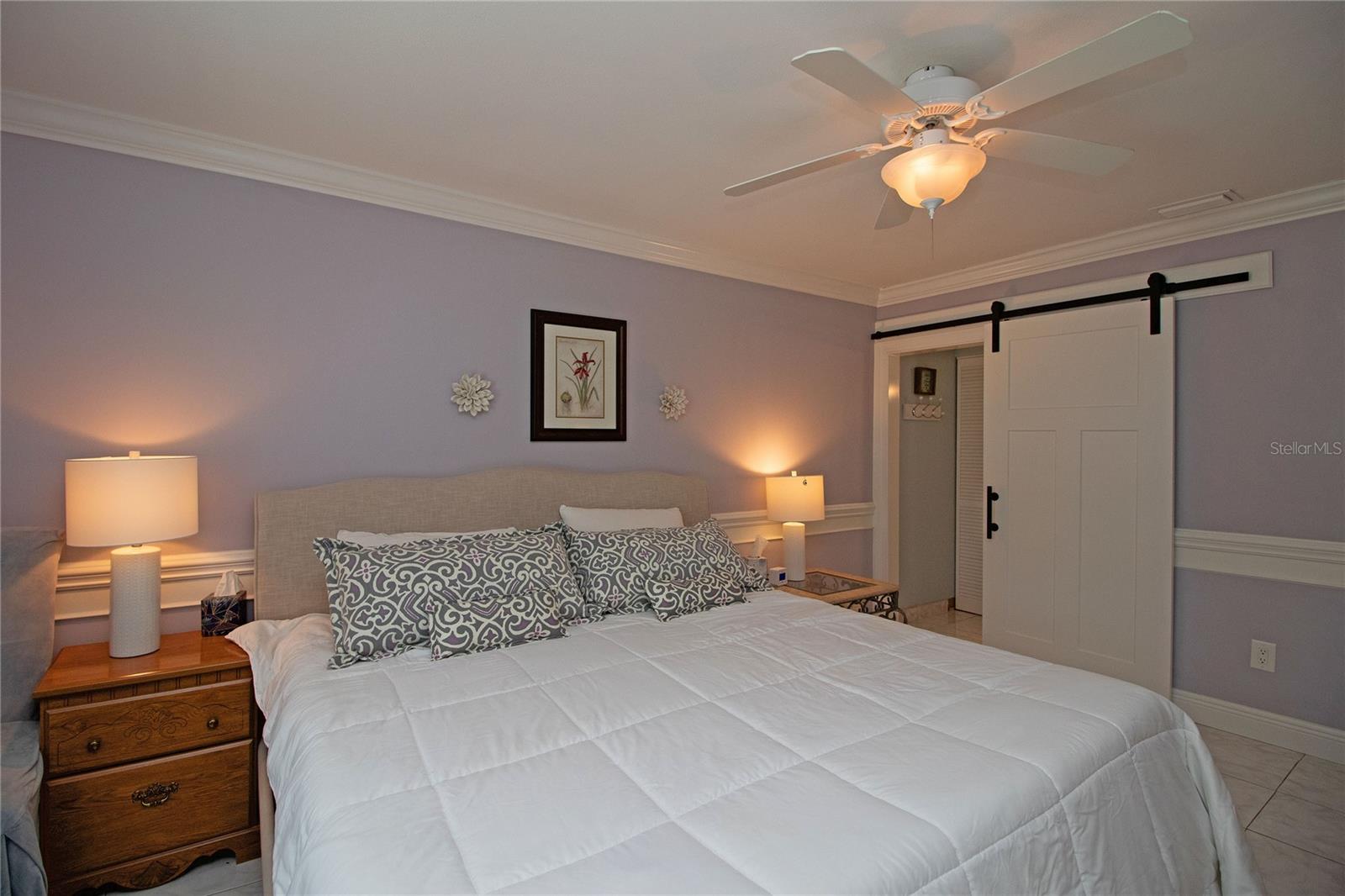 1100 E Bay Dr #104 Property Photo 20