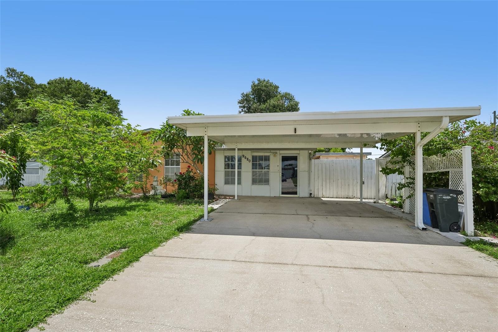 9680 PARK LAKE DR N Property Photo 1