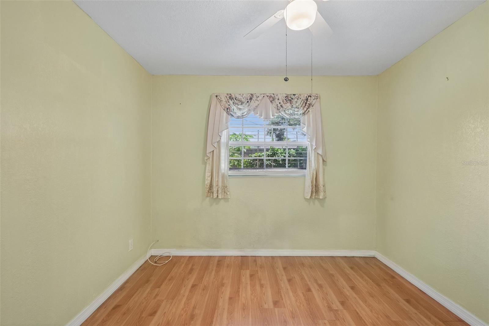 9680 Park Lake Dr N Property Photo 18