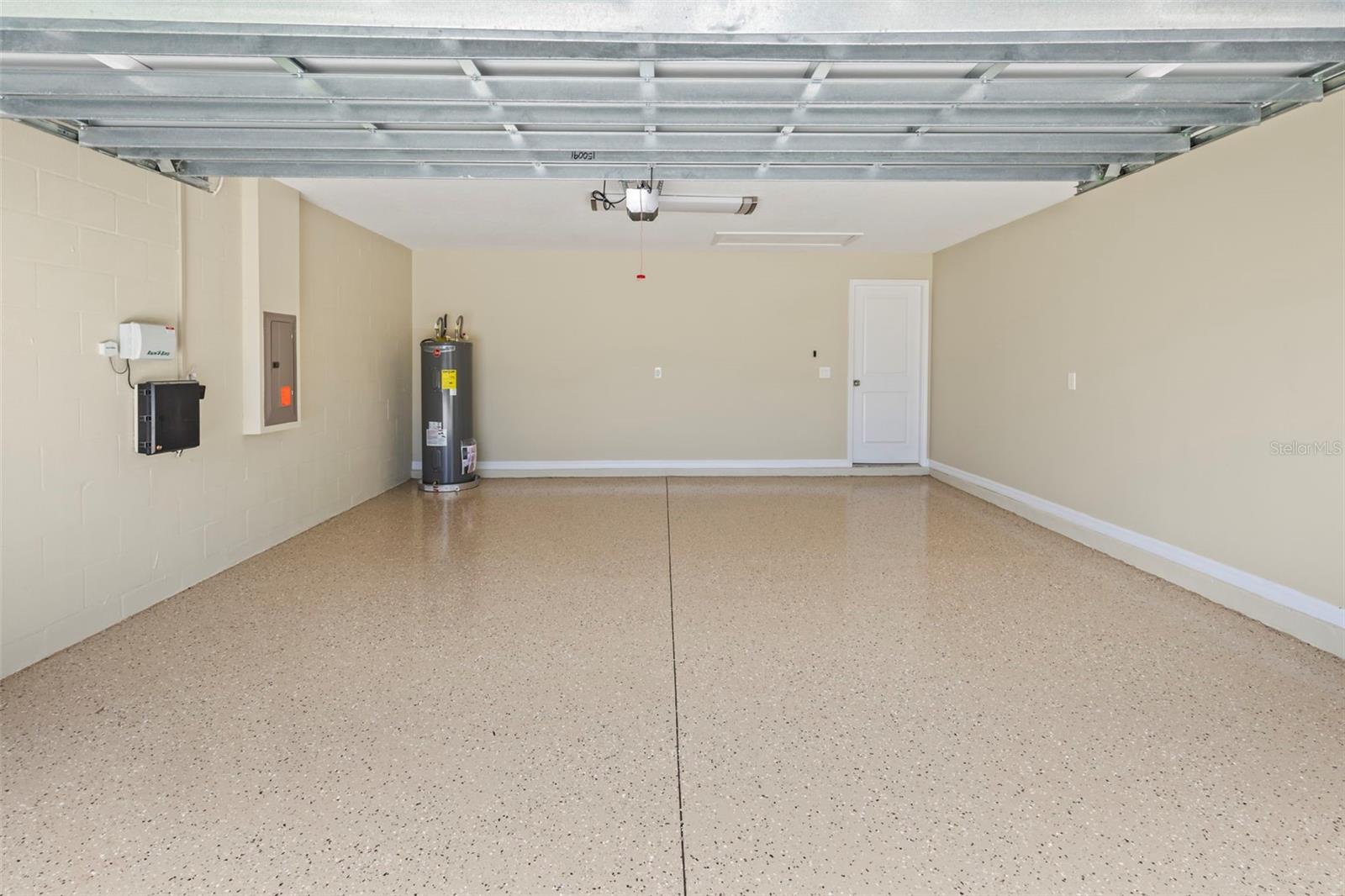 10633 Standing Stone Dr Property Photo 5