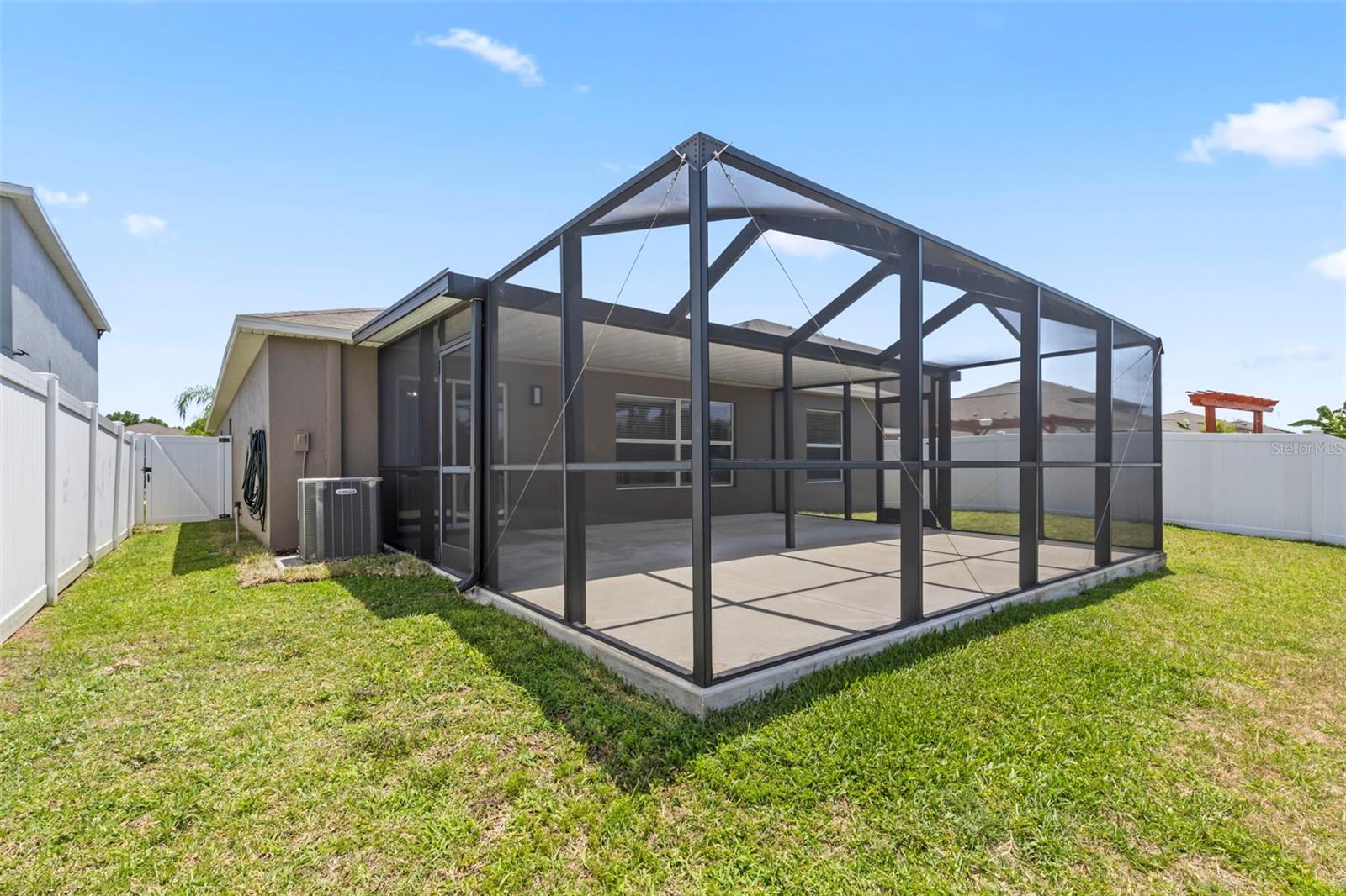 10633 Standing Stone Dr Property Photo 25