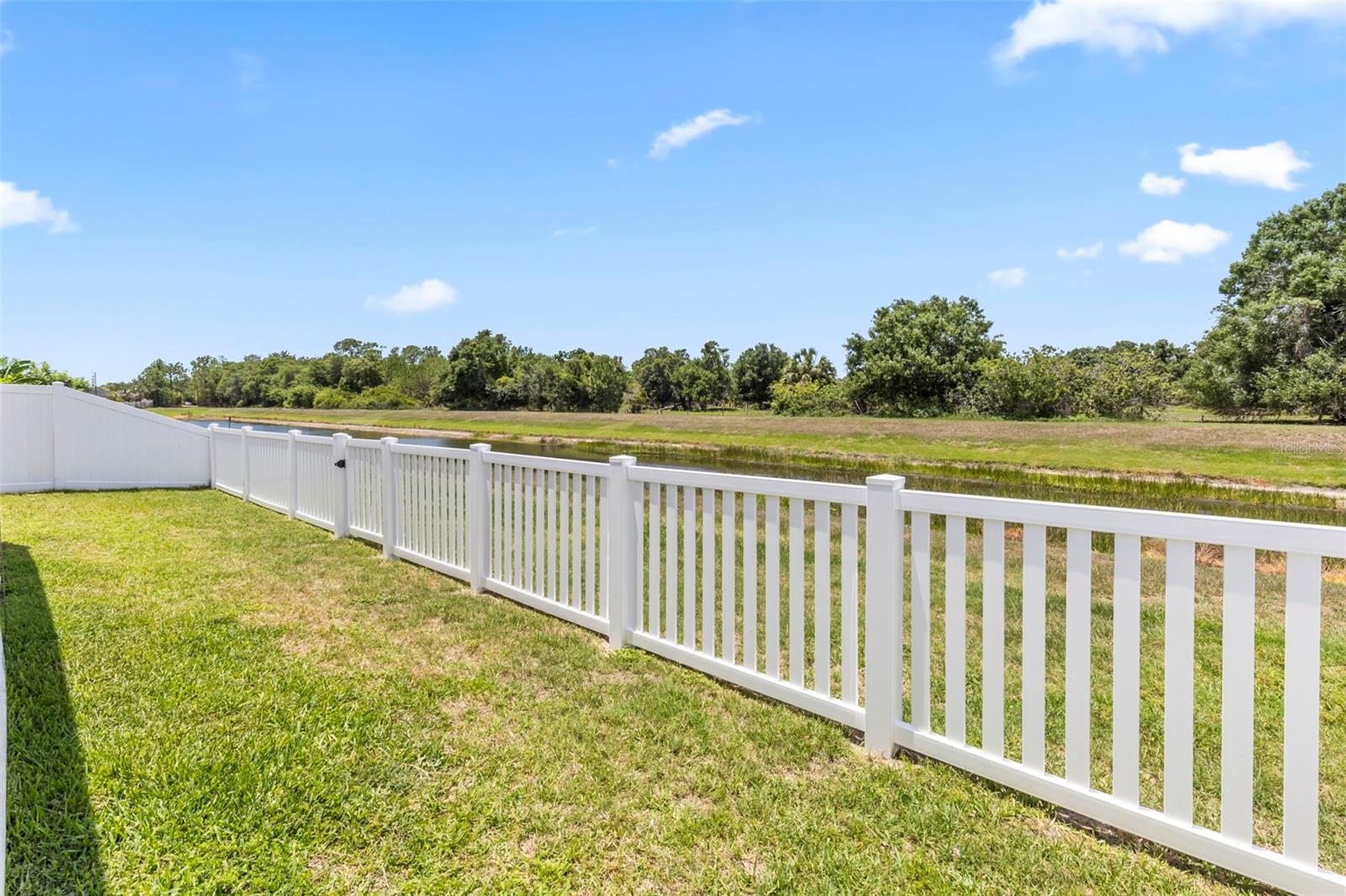 10633 Standing Stone Dr Property Photo 33