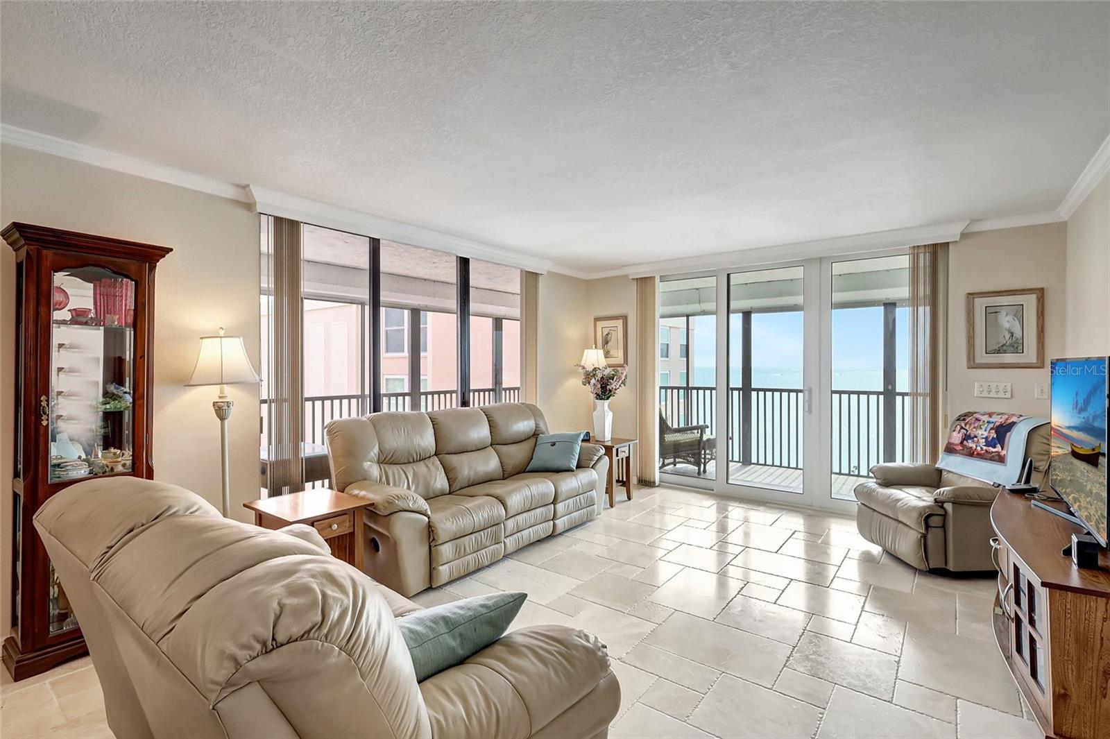 14900 Gulf Blvd #401 Property Photo 10
