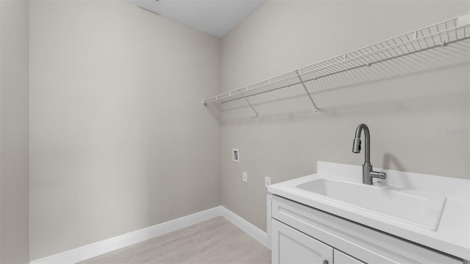 3099 Heritage Pines Dr Property Photo 29
