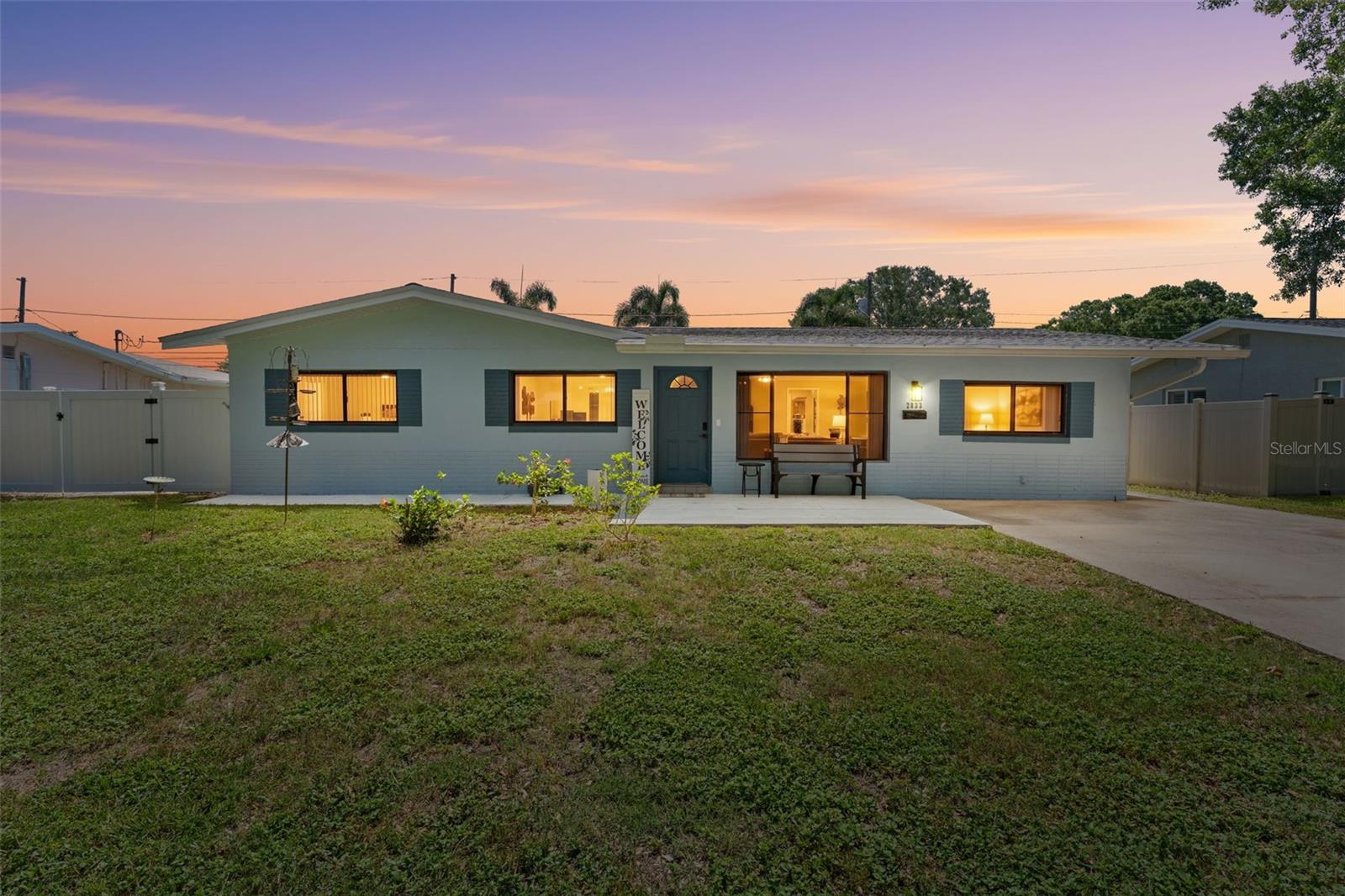 2833 56th Ln N Property Photo 1