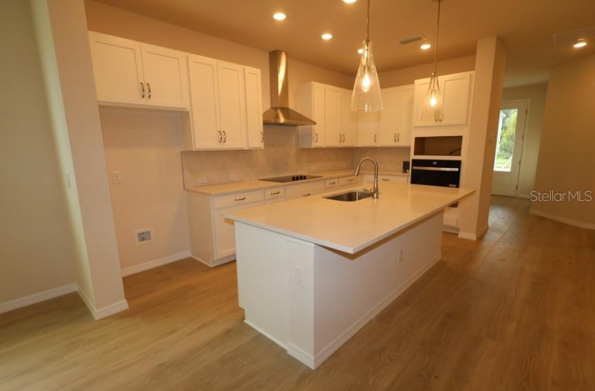 31105 Pendleton Landing Cir Property Photo 7