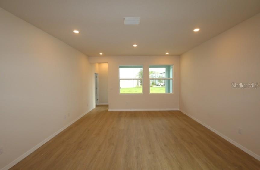 31105 Pendleton Landing Cir Property Photo 10
