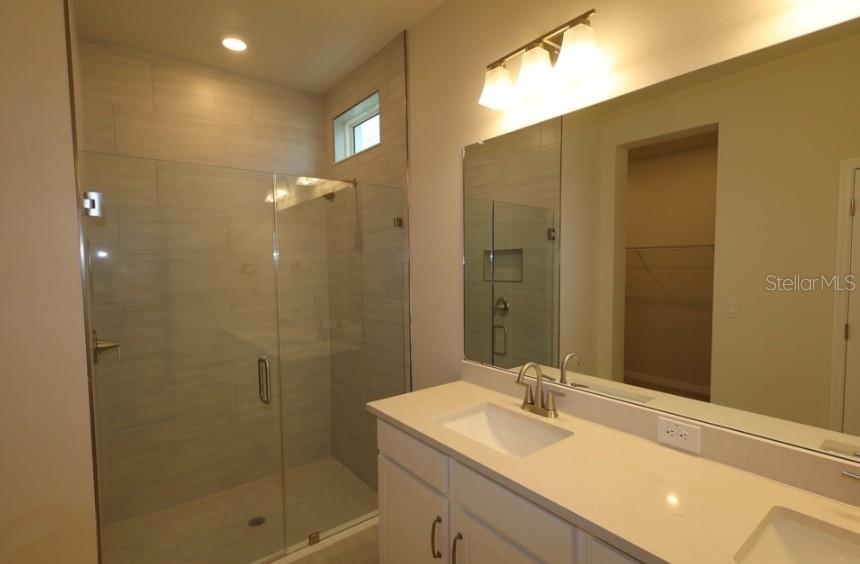 31105 Pendleton Landing Cir Property Photo 13