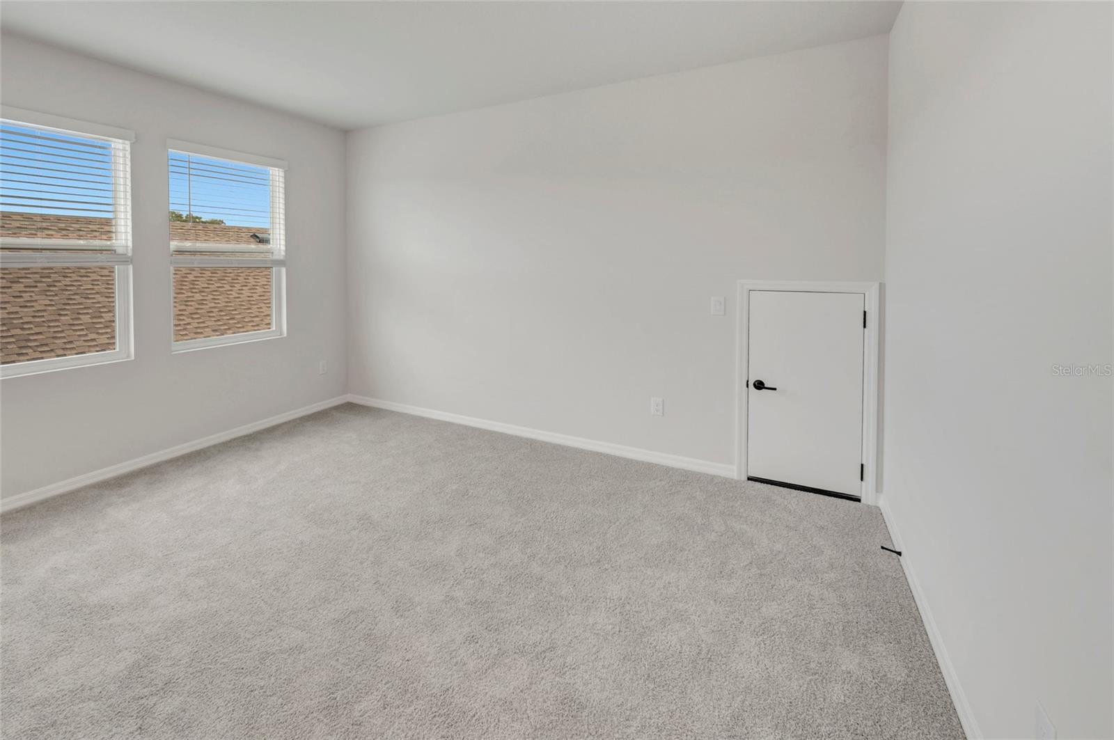 630 Kingswood Ct Property Photo 17