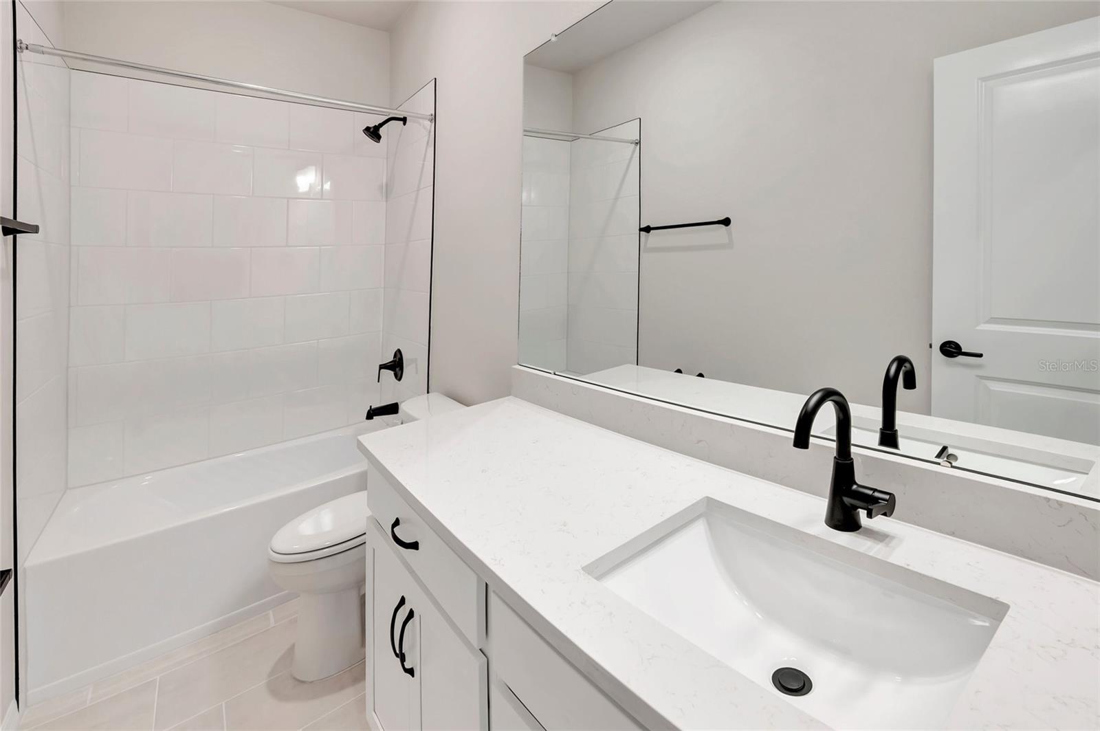 630 Kingswood Ct Property Photo 26