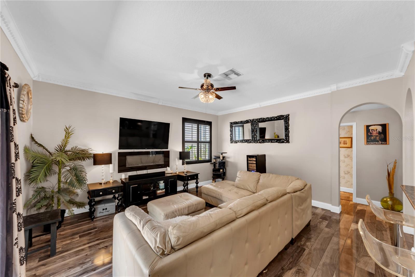 13115 Royal George Ave Property Photo 14