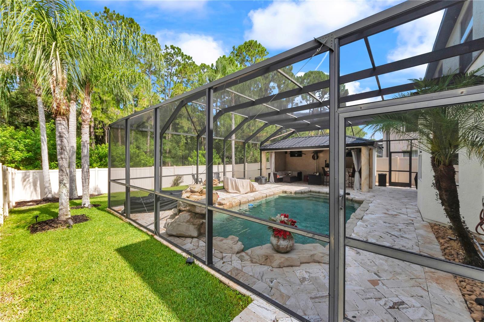 13115 Royal George Ave Property Photo 20