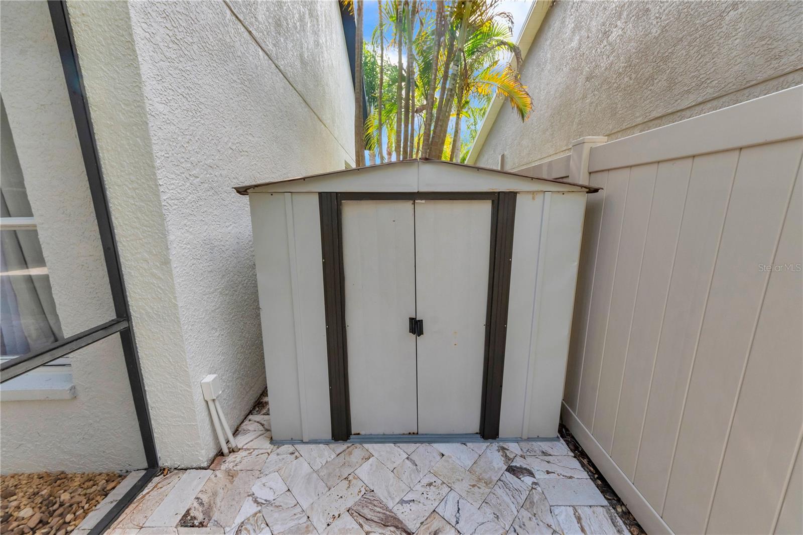 13115 Royal George Ave Property Photo 39