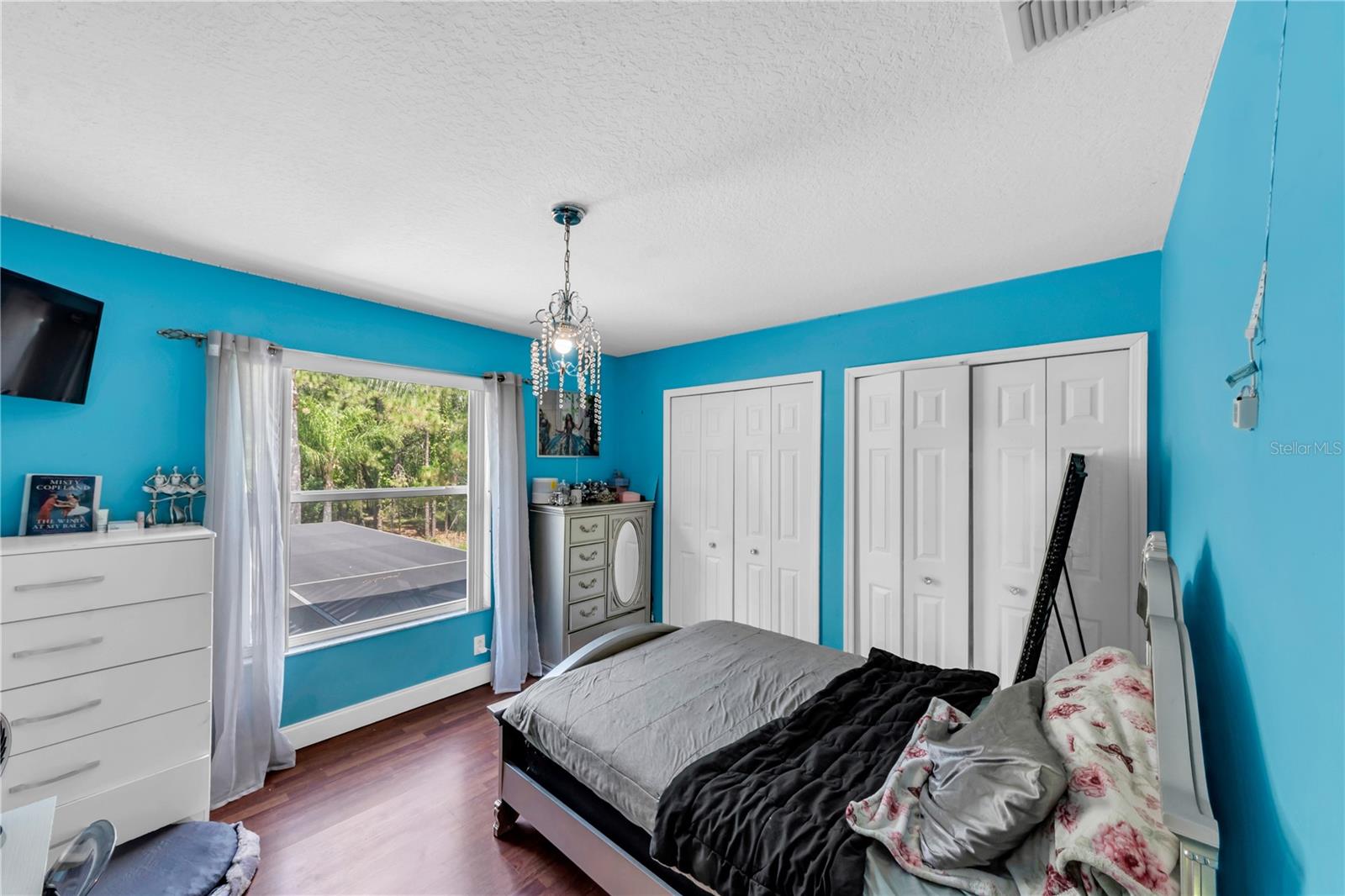 13115 Royal George Ave Property Photo 47