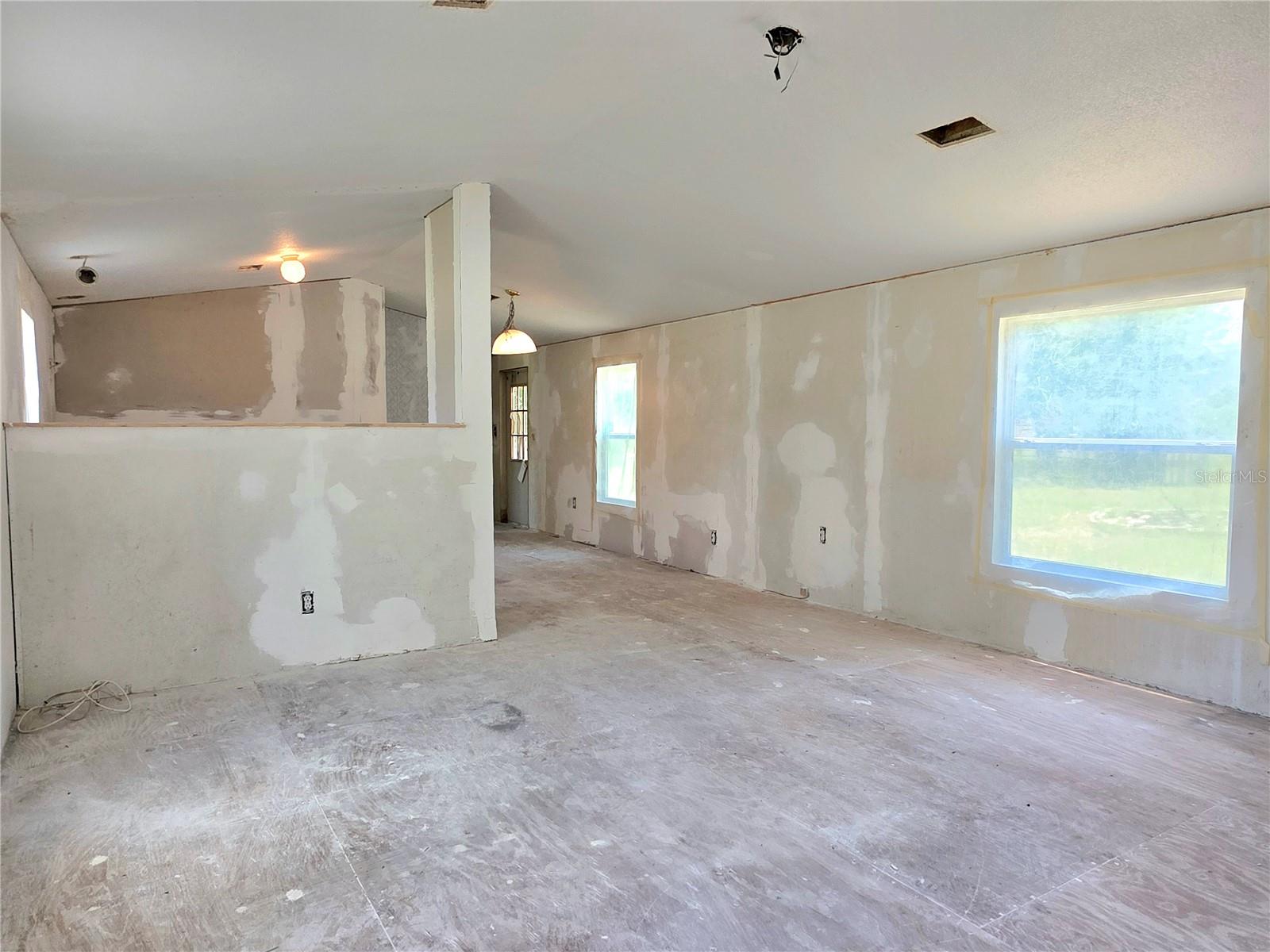 8443 Hamster Dr Property Photo 7