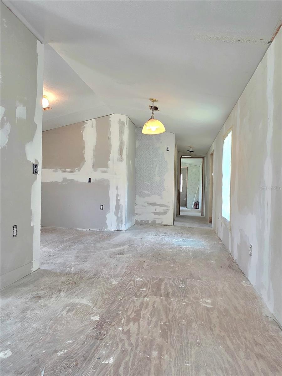 8443 Hamster Dr Property Photo 9