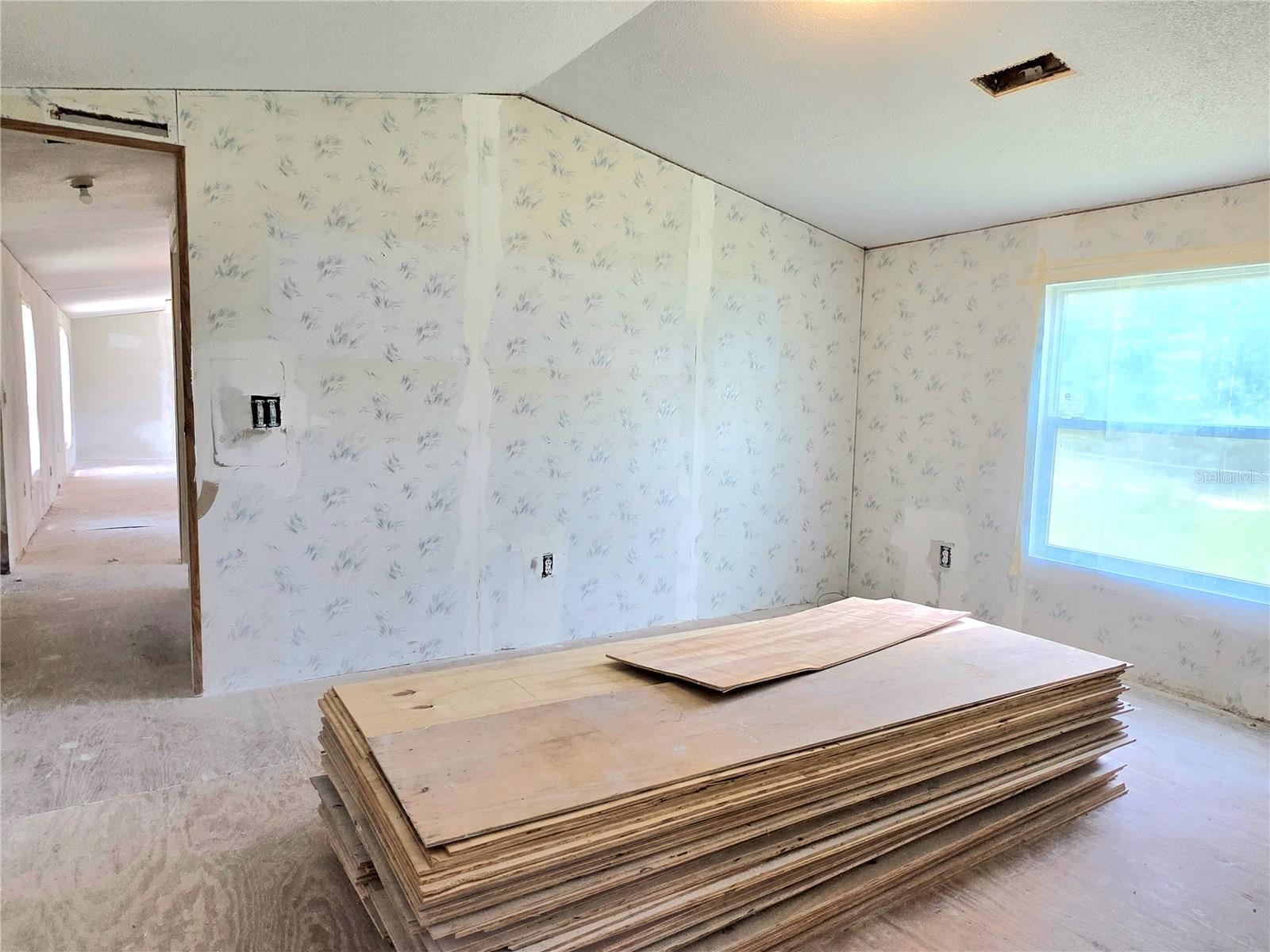 8443 Hamster Dr Property Photo 18