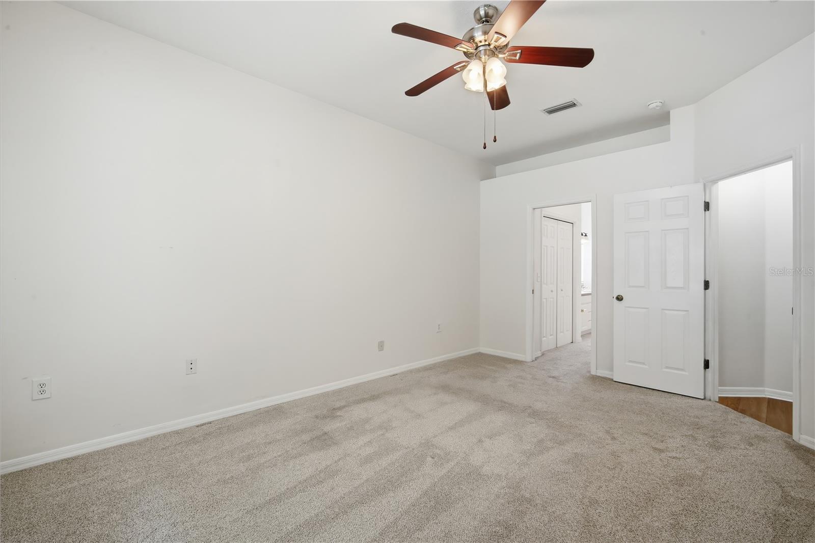 5912 Bramble Bush Ct Property Photo 11