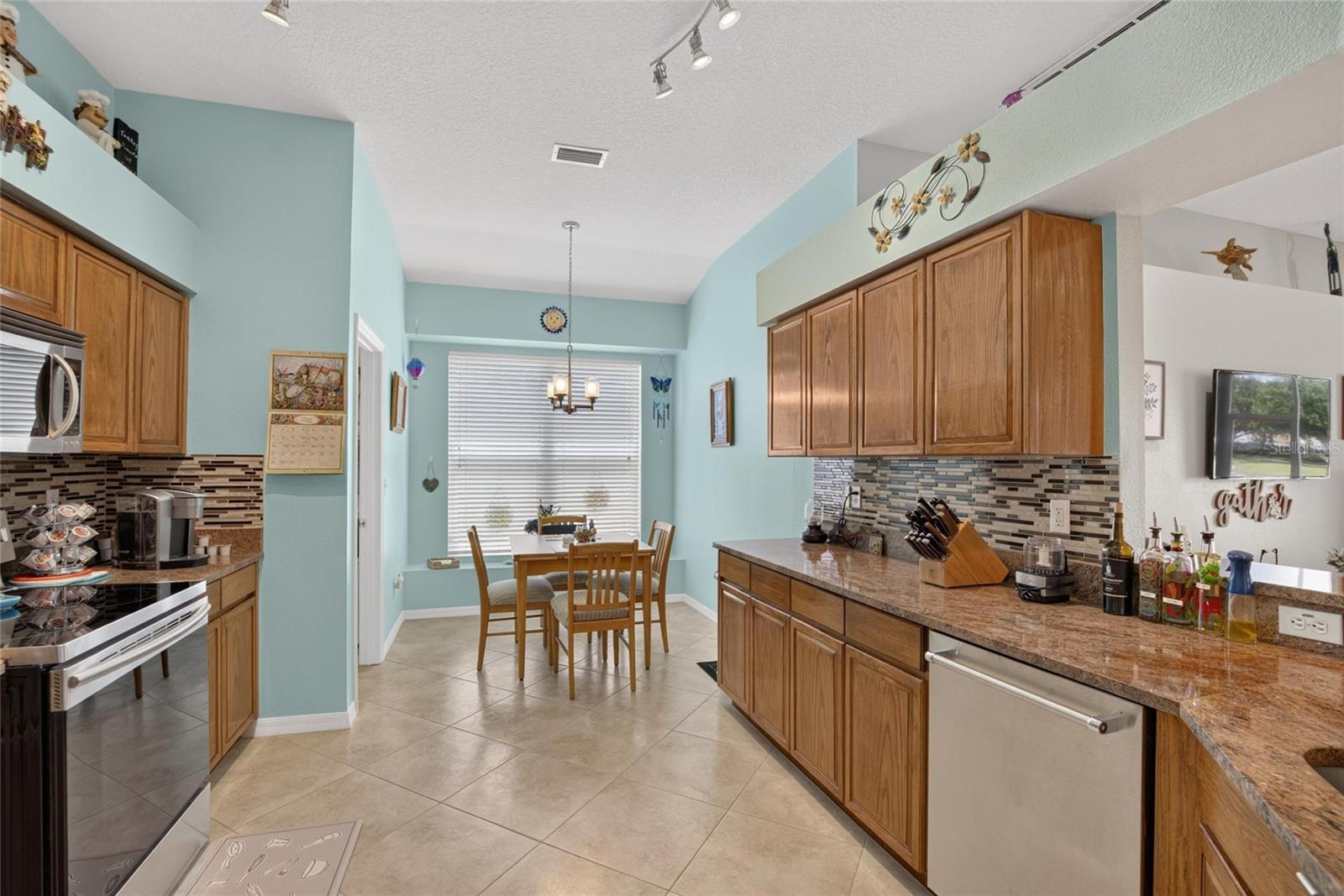 11115 Silver Dancer Dr Property Photo 12