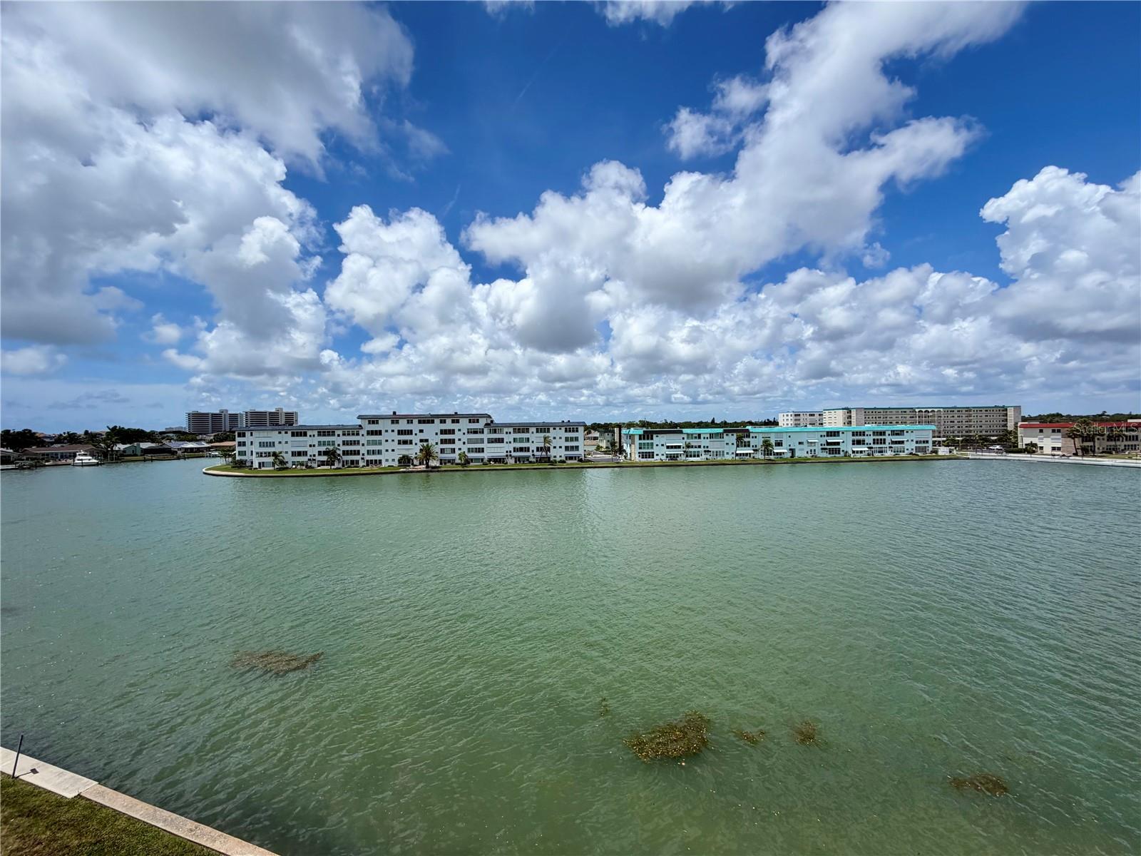 6025 Shore Blvd S #415 Property Photo
