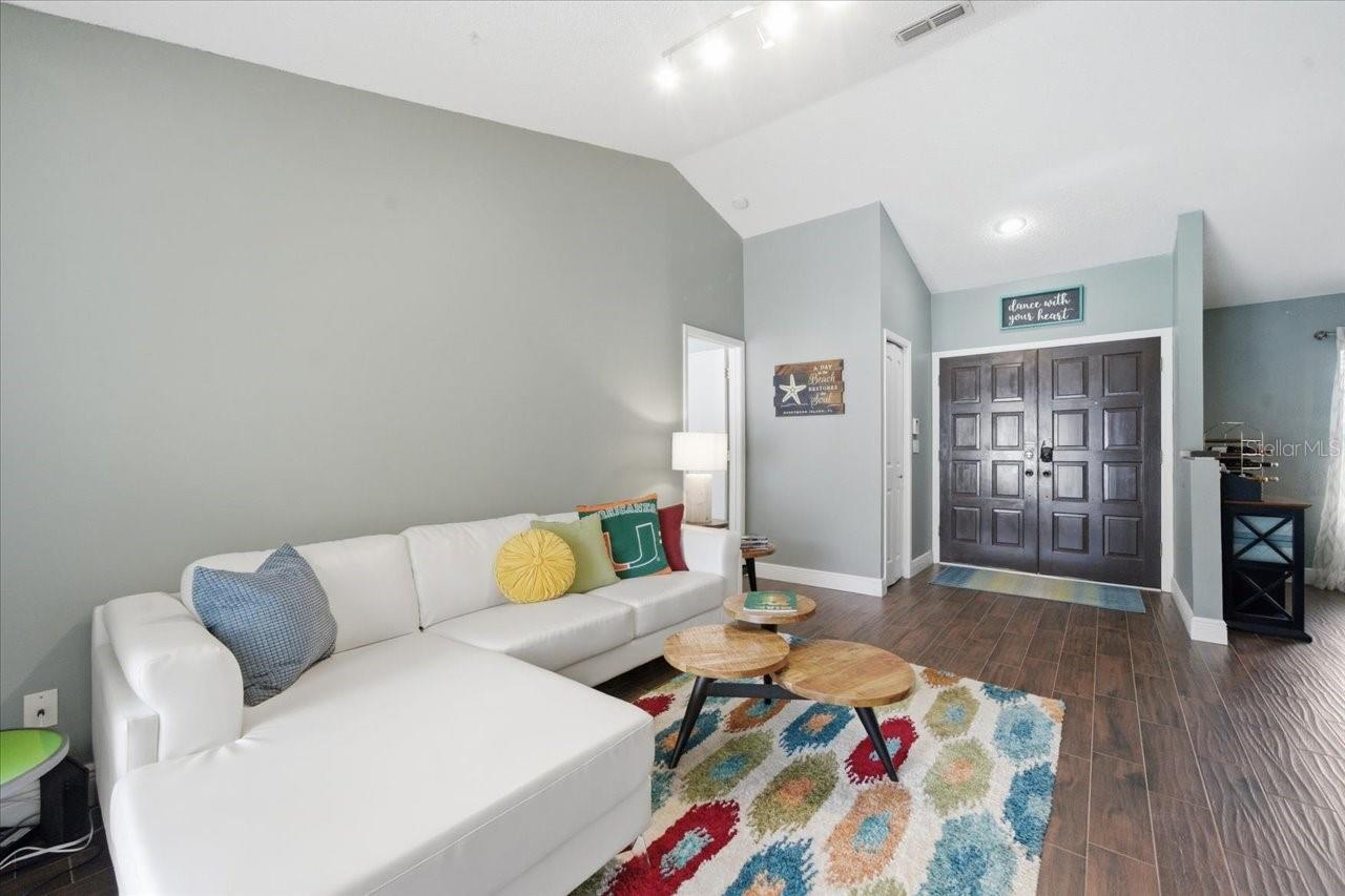 11803 Sweetpea Ct Property Photo 18