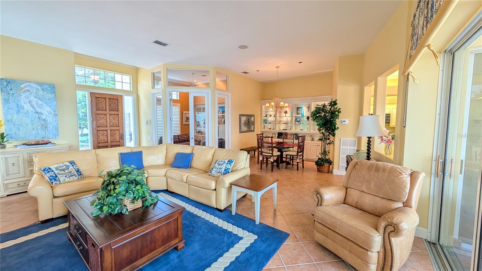4709 Dolphin Cay Ln Property Photo 5