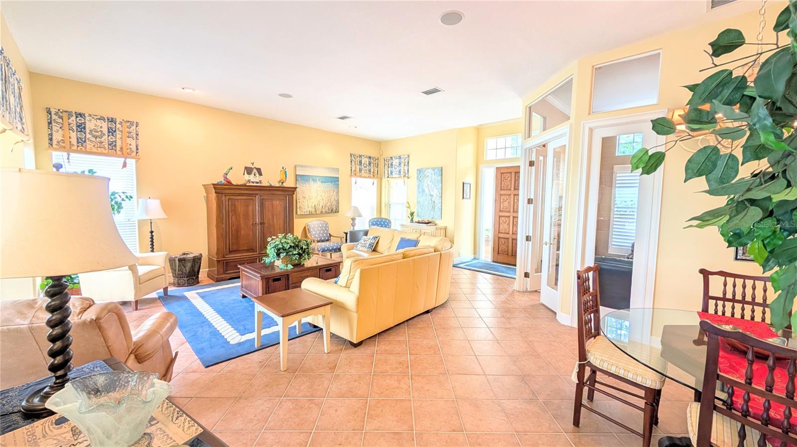 4709 Dolphin Cay Ln Property Photo 6