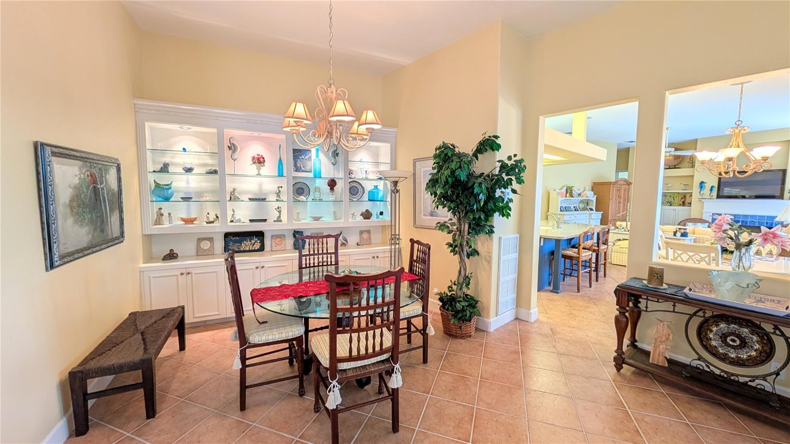 4709 Dolphin Cay Ln Property Photo 9