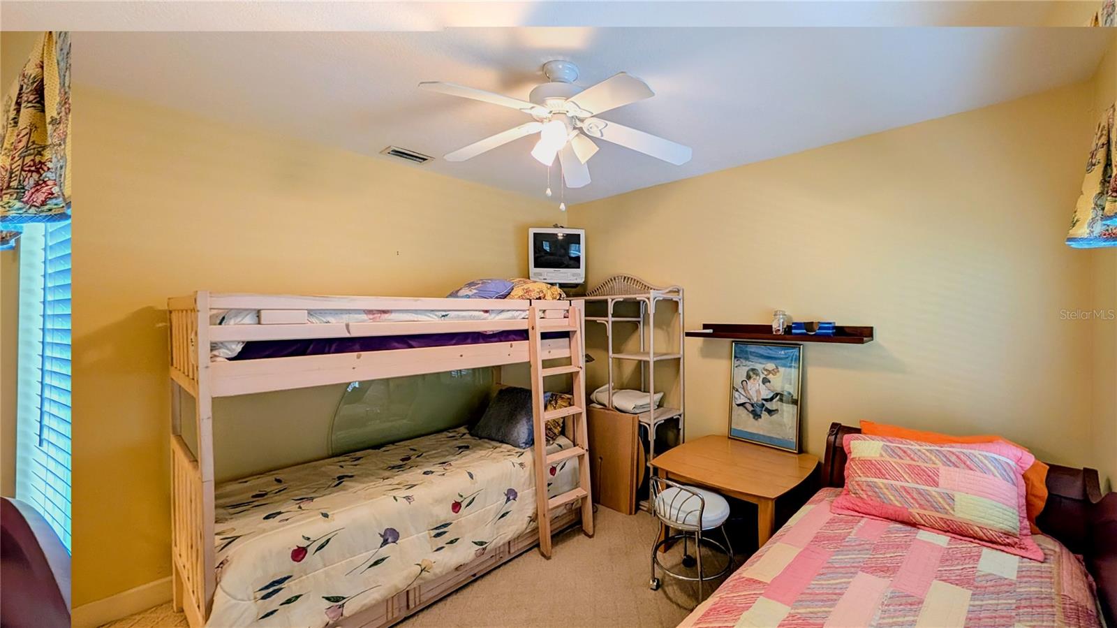 4709 Dolphin Cay Ln Property Photo 12