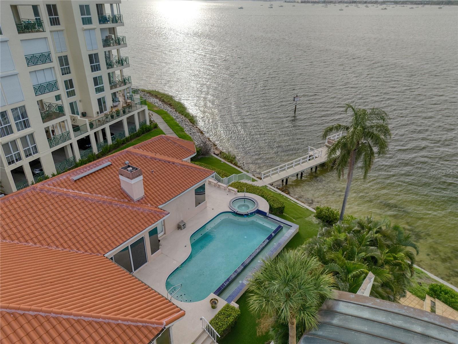 4709 Dolphin Cay Ln Property Photo 21