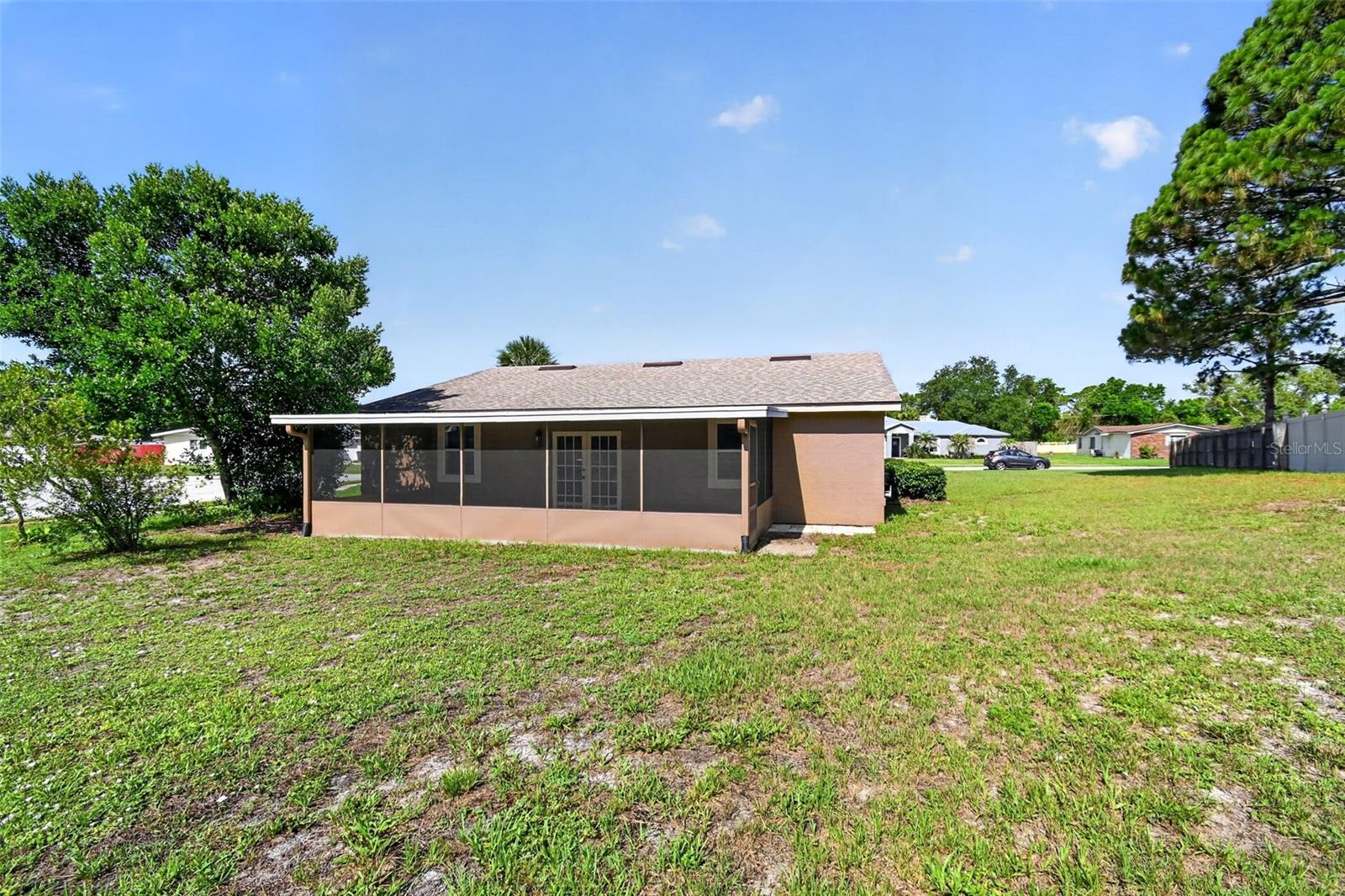 TB8519623 Property Photo 14