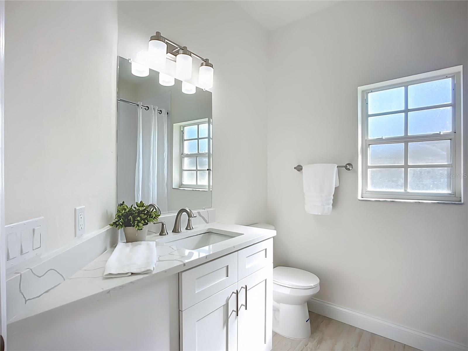2960 Sandringham Pl Property Photo 22