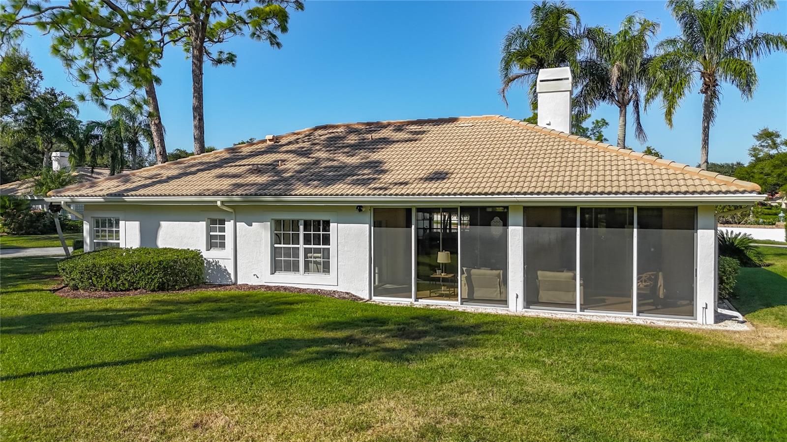 2960 Sandringham Pl Property Photo 28